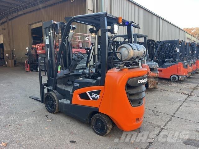 Doosan GC33S-9 Iné