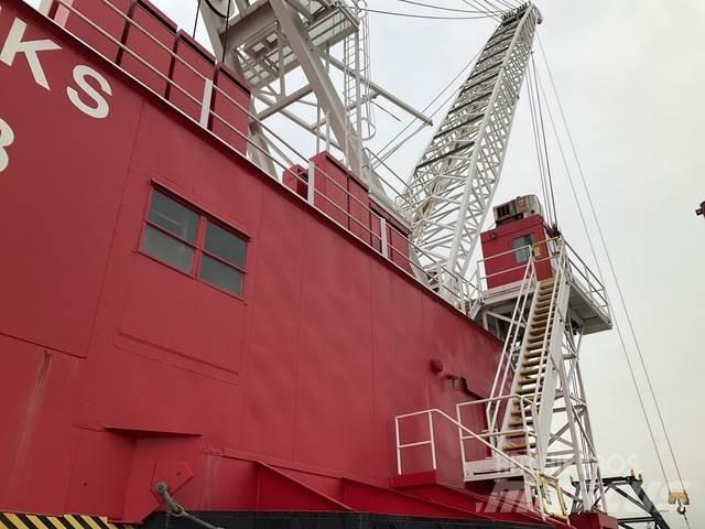  Dravo 37 Pracovné lode, bárky a pontóny