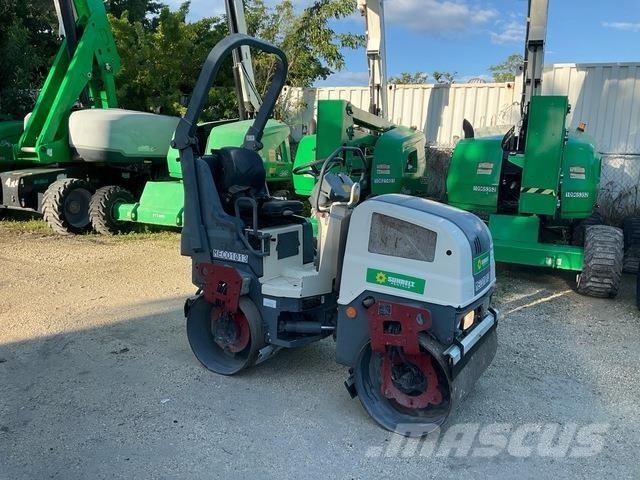 Dynapac CC1000 Tandemové valce