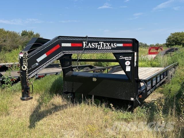 East Mfg Texas Prívesy na prepravu automobilov
