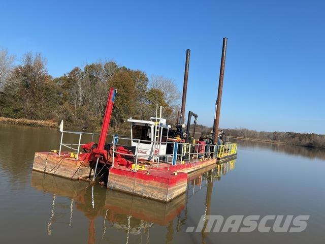 Ellicott 370 Pracovné lode, bárky a pontóny