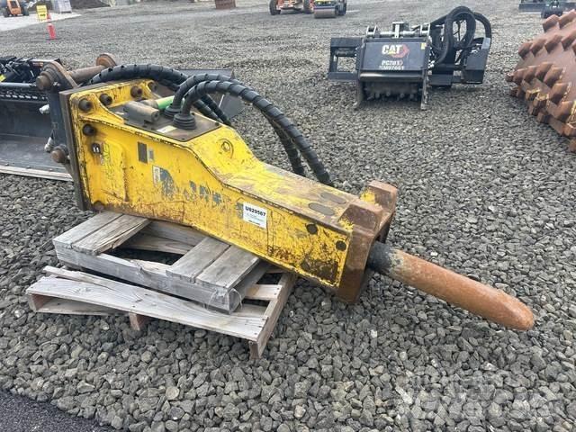 Epiroc MB1200 Búracie kladivá / Zbíjačky