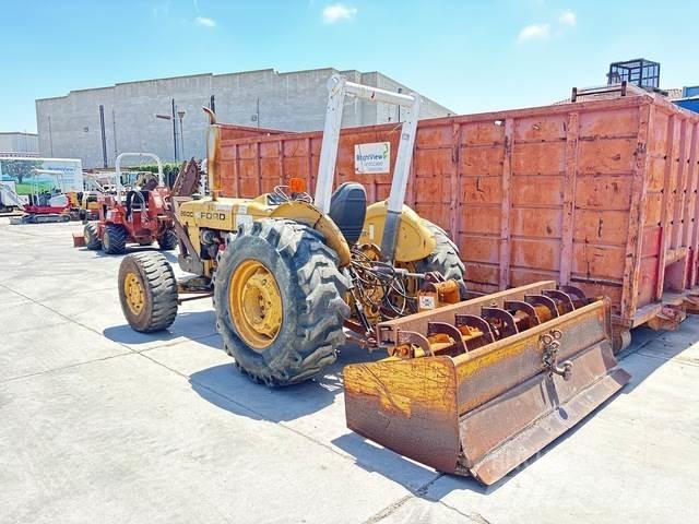 Ford 260C Traktory