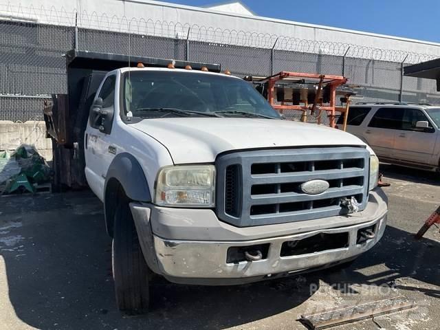 Ford 550 Sklápače