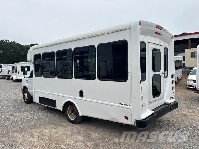 Ford E-350 Minibusy