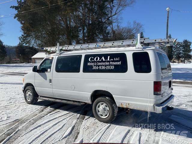 Ford E350 Dodávky