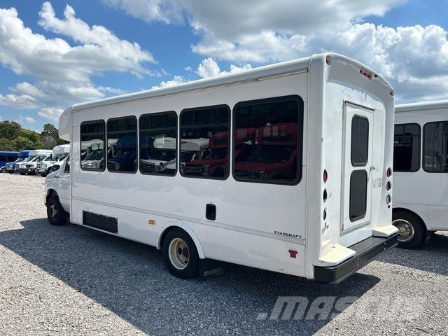 Ford E450 Minibusy