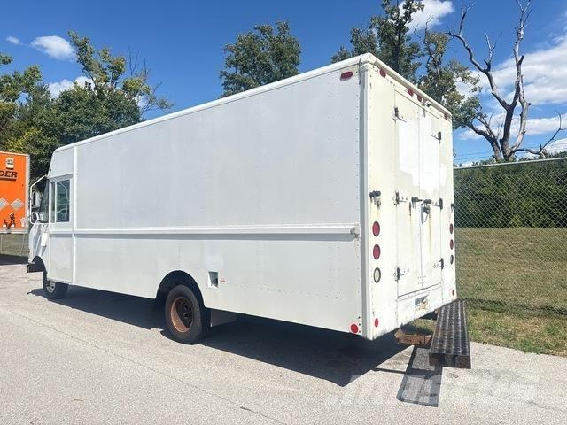 Ford Econoline Skriňová nadstavba