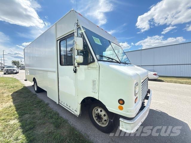 Ford Econoline Skriňová nadstavba