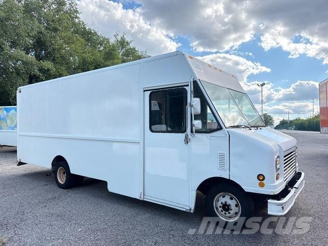 Ford Econoline Skriňová nadstavba