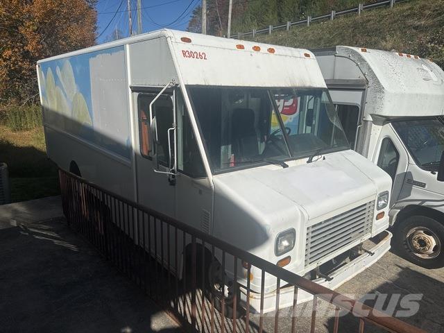 Ford Econoline Skriňová nadstavba