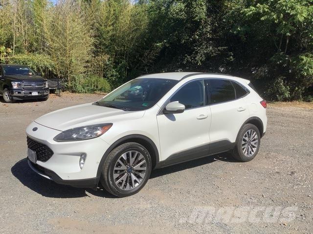 Ford Escape Automobily