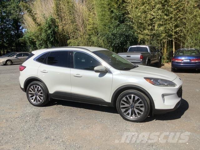 Ford Escape Automobily