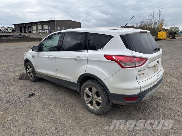 Ford Escape Automobily