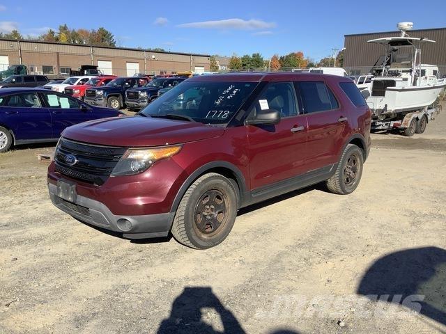 Ford Explorer Automobily