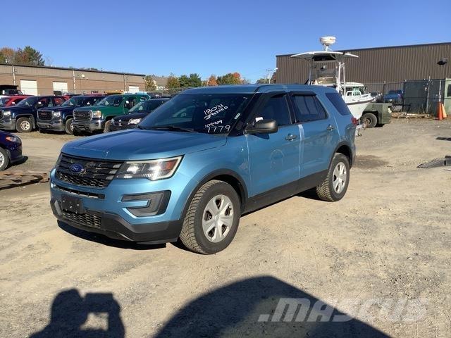 Ford Explorer Automobily