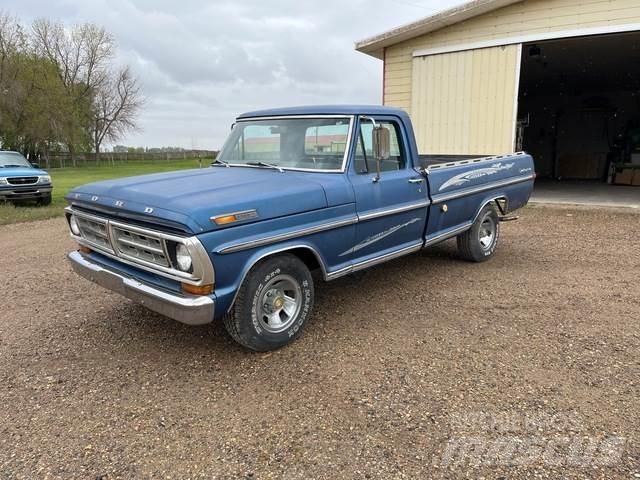 Ford F-100 Iné