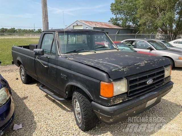 Ford F-150 Iné