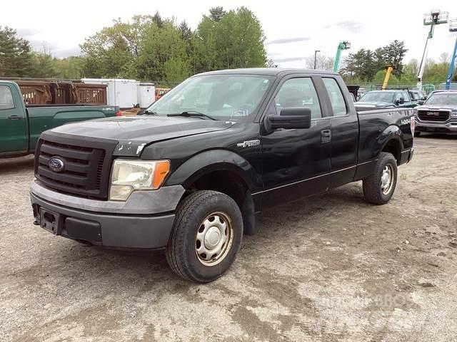 Ford F-150 XL Iné