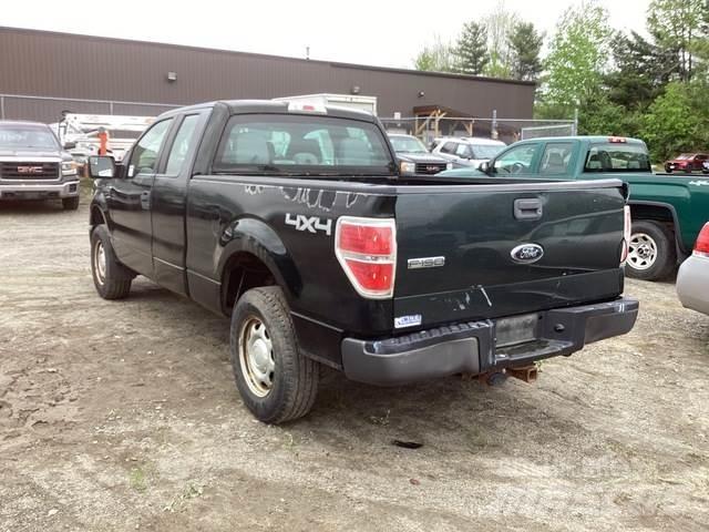 Ford F-150 XL Iné