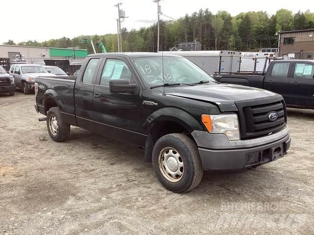 Ford F-150 XL Iné