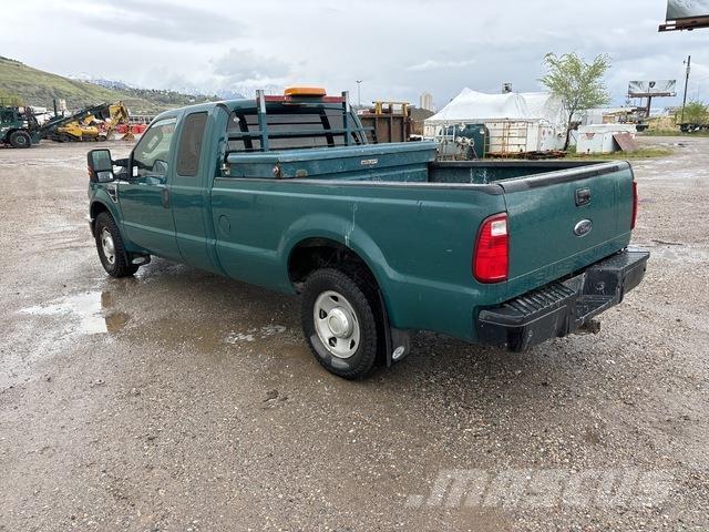 Ford F-250 Iné