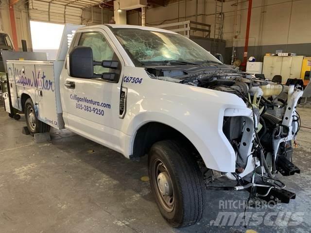 Ford F-250 Komunálne / Multi-úžitkové vozidlá