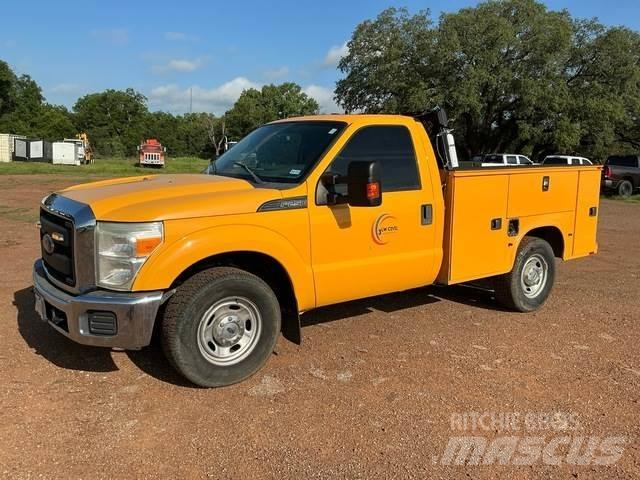 Ford F-250 Nakladacia/sklápacia bočnica