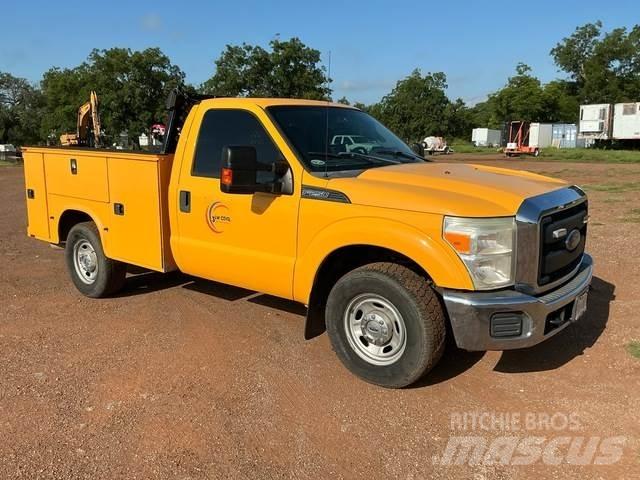 Ford F-250 Nakladacia/sklápacia bočnica
