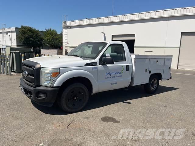 Ford F-250 Nakladacia/sklápacia bočnica