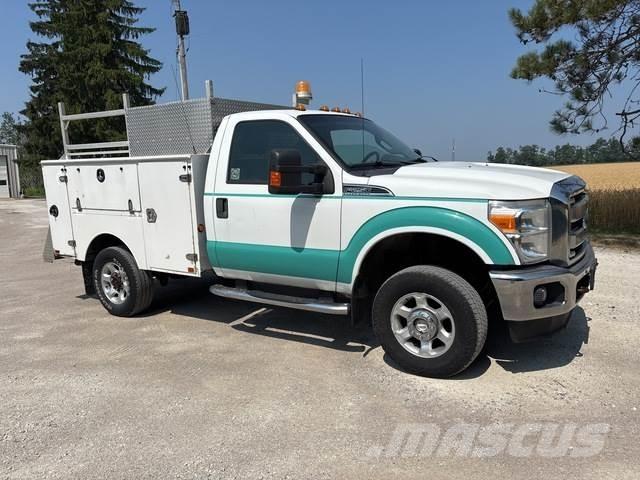 Ford F-250 Nakladacia/sklápacia bočnica