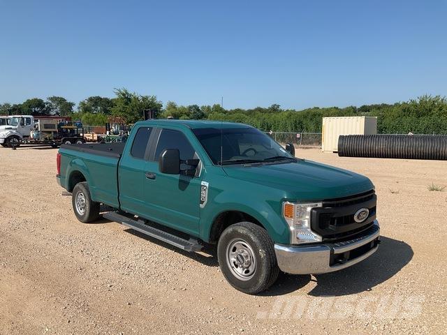 Ford F-250 Iné