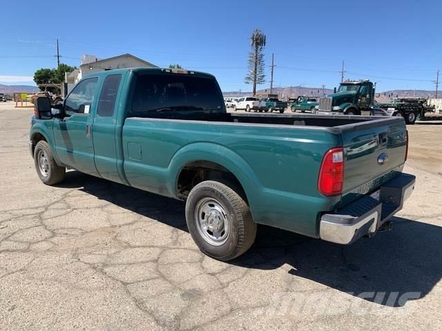 Ford F-250 Iné