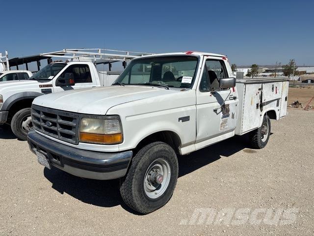 Ford F-250 Nakladacia/sklápacia bočnica