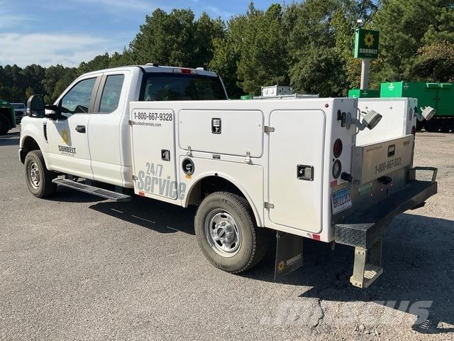 Ford F-250 Nakladacia/sklápacia bočnica