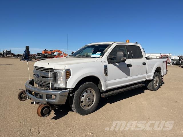 Ford F-250 Nakladacia/sklápacia bočnica