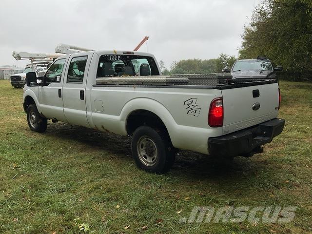 Ford F-250 Nakladacia/sklápacia bočnica
