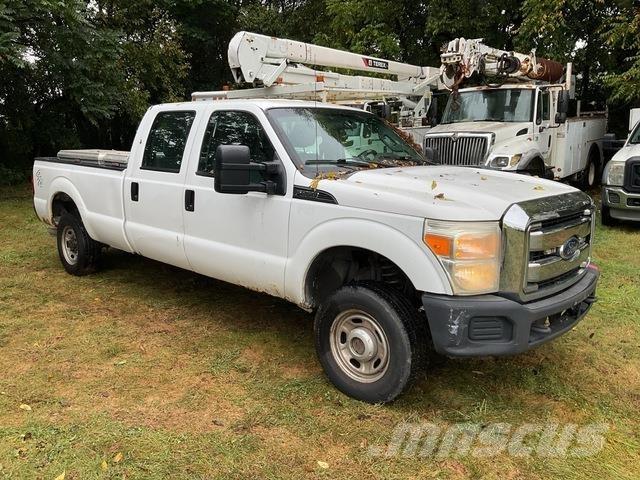 Ford F-250 Nakladacia/sklápacia bočnica