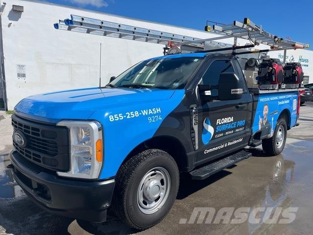 Ford F-250 Stavebníctvo - ostatné