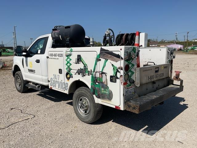 Ford F-250 Komunálne / Multi-úžitkové vozidlá