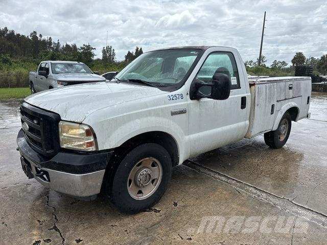 Ford F-250 Nakladacia/sklápacia bočnica