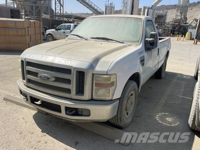 Ford F-250 Nakladacia/sklápacia bočnica