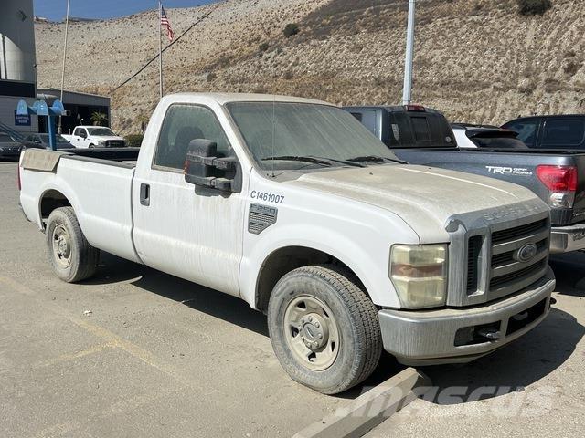 Ford F-250 Nakladacia/sklápacia bočnica
