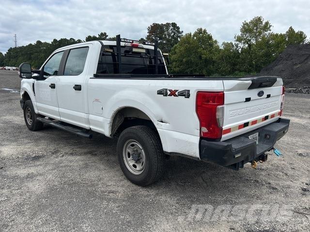 Ford F-250 Nakladacia/sklápacia bočnica