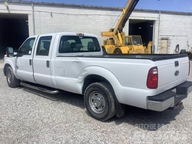 Ford F-250 4x4 Iné