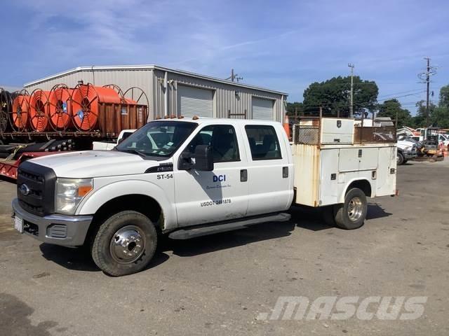 Ford F-350 Nakladacia/sklápacia bočnica