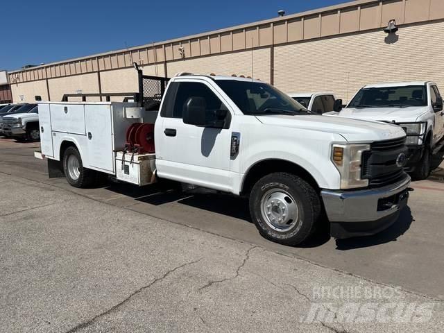 Ford F-350 Nakladacia/sklápacia bočnica