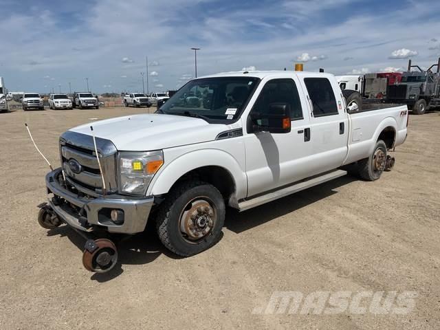 Ford F-350 Iné