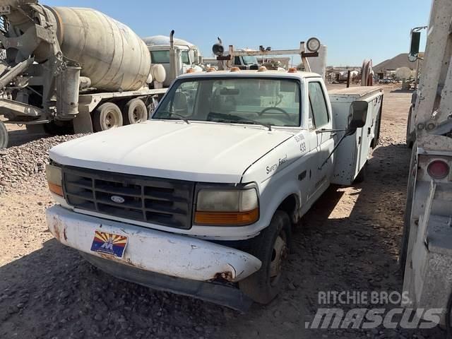Ford F-350 Nakladacia/sklápacia bočnica