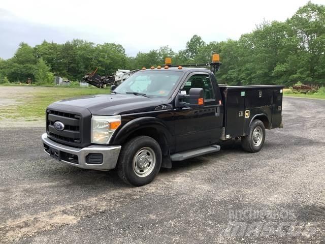 Ford F-350 Nakladacia/sklápacia bočnica